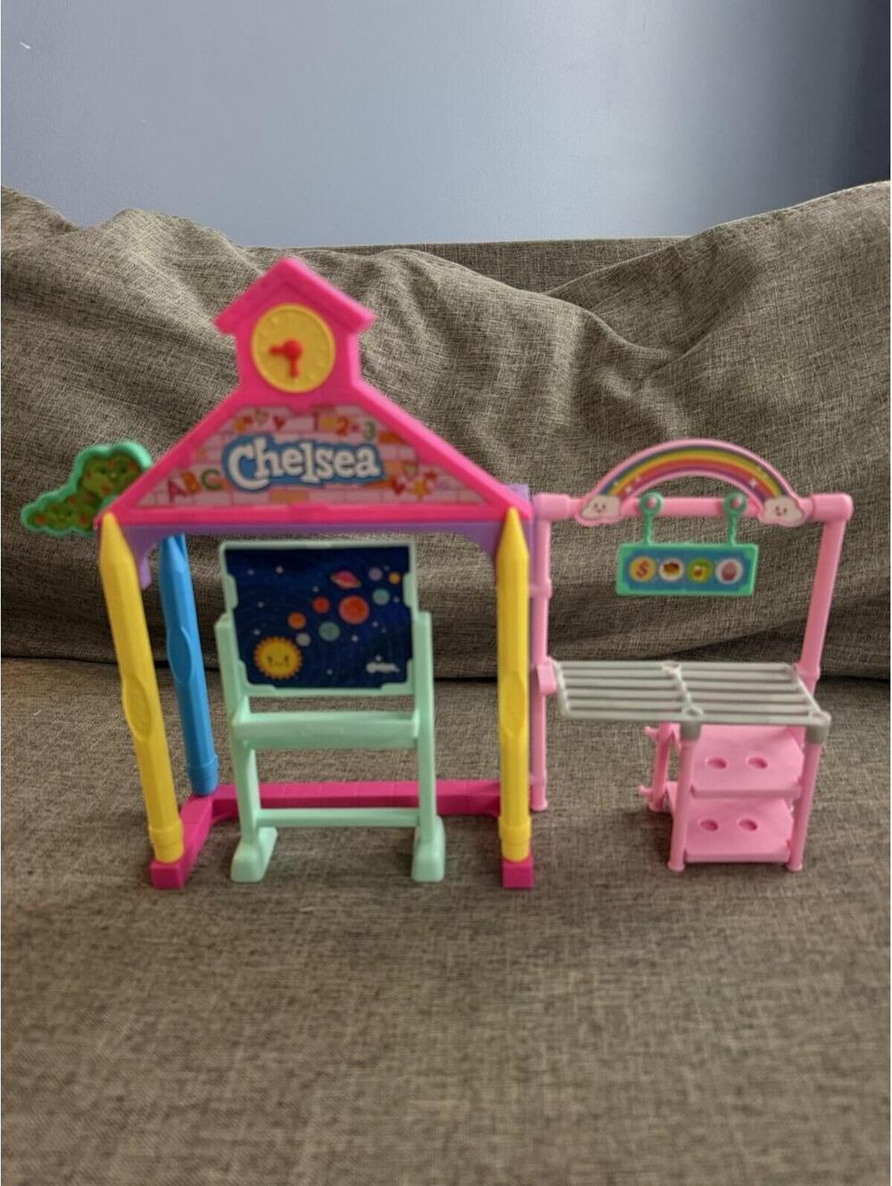 Chelsea Barbie School Furniture Playset Multicolor Swing Easel Incomplete